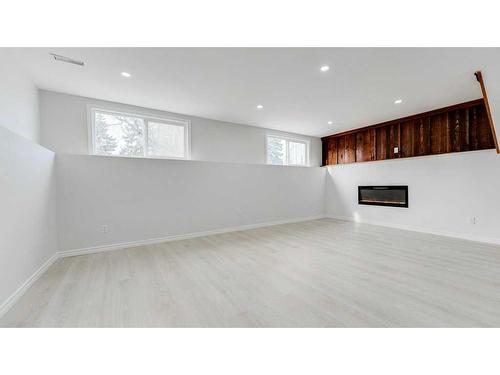 260 Southampton Drive Sw, Calgary, AB - Indoor