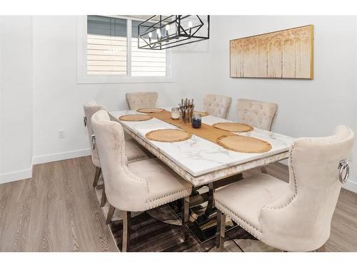 125 South Shore View, Chestermere, AB - Indoor Photo Showing Dining Room