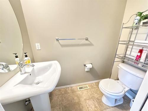 30 Panatella Street Nw, Calgary, AB - Indoor Photo Showing Bathroom