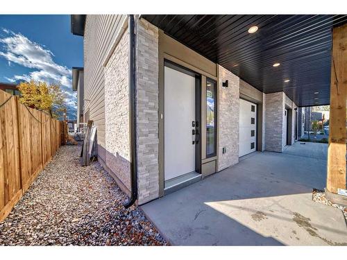 115-1330 1St Ave, Canmore, AB - Outdoor With Exterior