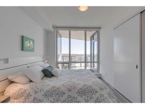 406-615 6 Avenue Se, Calgary, AB - Indoor Photo Showing Bedroom