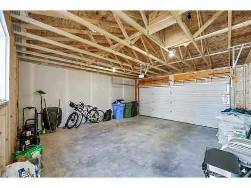 139 Wolf Creek Avenue Se, Calgary, AB - Indoor Photo Showing Garage