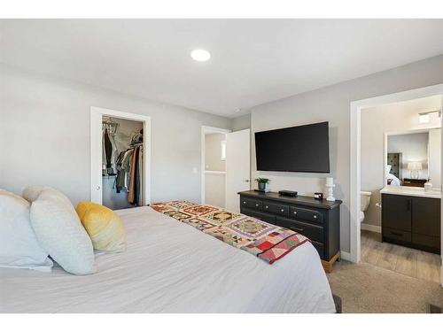 139 Wolf Creek Avenue Se, Calgary, AB - Indoor Photo Showing Bedroom