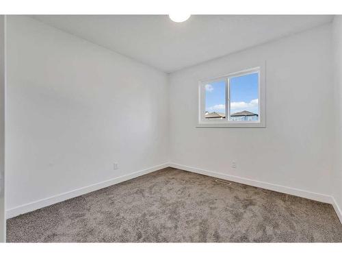 373 Cornerbrook Road Ne, Calgary, AB - Indoor Photo Showing Other Room