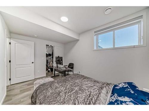 310 Aquila Way Nw, Calgary, AB - Indoor Photo Showing Bedroom