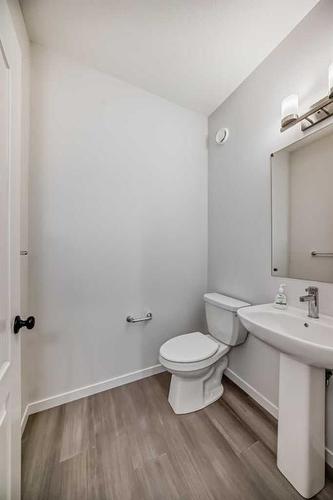 310 Aquila Way Nw, Calgary, AB - Indoor Photo Showing Bathroom