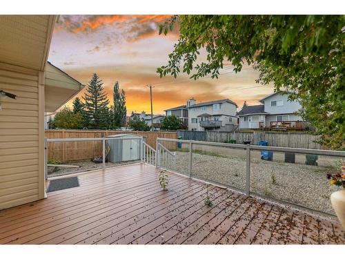 287 Hawk Wood Drive Nw, Calgary, AB - Outdoor With Exterior