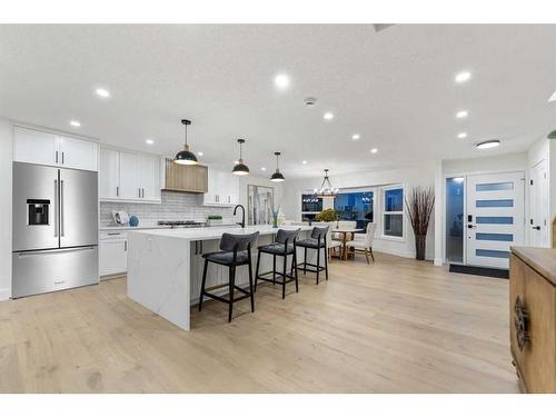 1160 Lake Twintree Drive Se, Calgary, AB - Indoor Photo Showing Kitchen With Upgraded Kitchen