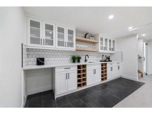 1160 Lake Twintree Drive Se, Calgary, AB - Indoor Photo Showing Kitchen