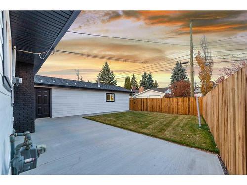 1160 Lake Twintree Drive Se, Calgary, AB - Outdoor