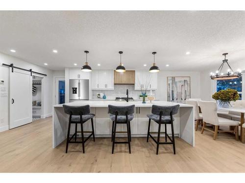 1160 Lake Twintree Drive Se, Calgary, AB - Indoor