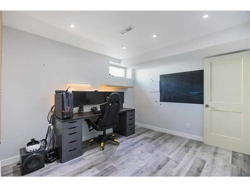 170 River Rock Place Se, Calgary, AB - Indoor Photo Showing Other Room