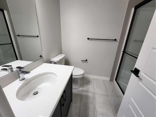 162 Ambleton Drive Nw, Calgary, AB - Indoor Photo Showing Bathroom