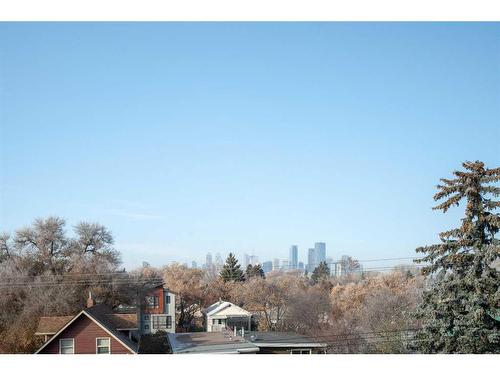 320-1605 17 Street Se, Calgary, AB - Outdoor With View