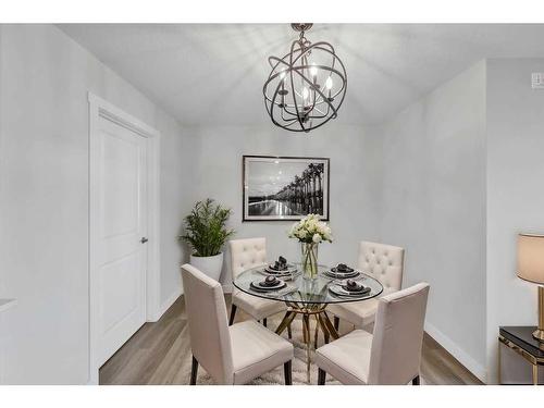 2202-6118 80 Avenue Ne, Calgary, AB - Indoor Photo Showing Dining Room