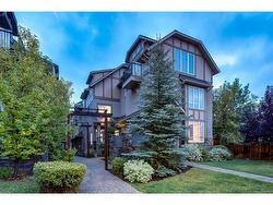 4-2432 30 Street SW Calgary, AB T3E 2M9