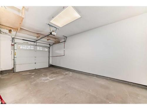 40 Cityscape Avenue Ne, Calgary, AB - Indoor Photo Showing Garage