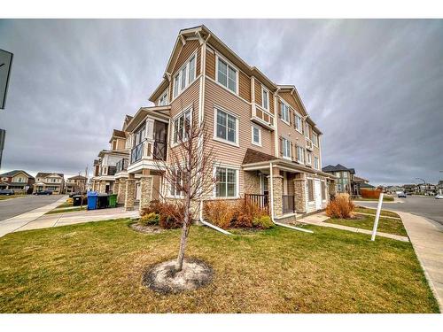 40 Cityscape Avenue Ne, Calgary, AB - Outdoor