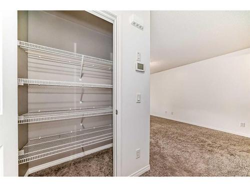 40 Cityscape Avenue Ne, Calgary, AB - Indoor Photo Showing Other Room