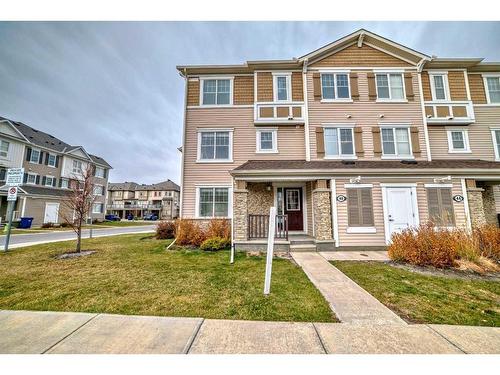 40 Cityscape Avenue Ne, Calgary, AB - Outdoor With Facade