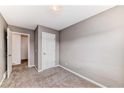 40 Cityscape Avenue Ne, Calgary, AB - Indoor Photo Showing Other Room