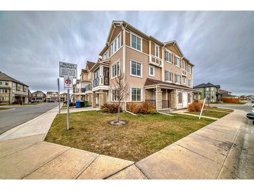 40 Cityscape Avenue Ne, Calgary, AB - Outdoor With Facade