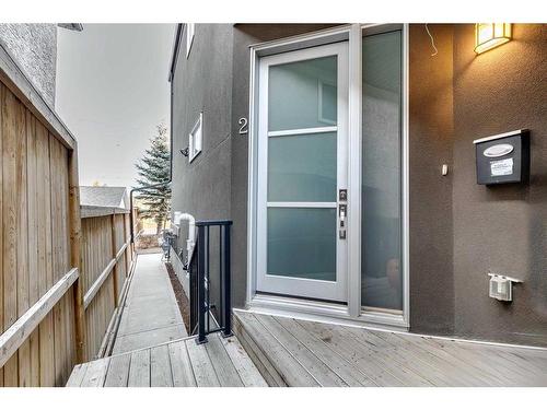 2-2626 24A Street Sw, Calgary, AB - Outdoor With Exterior