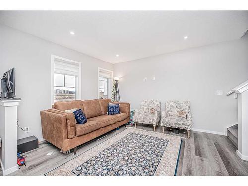 11125 Cityscape Drive Ne, Calgary, AB - Indoor Photo Showing Living Room