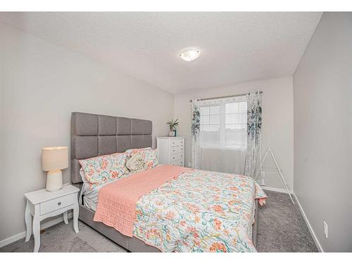 11125 Cityscape Drive Ne, Calgary, AB - Indoor Photo Showing Bedroom