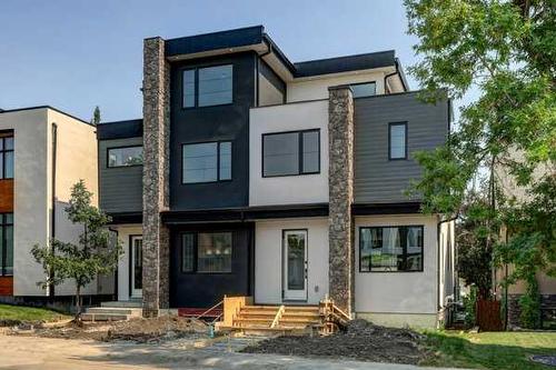 910 32 Street Nw, Calgary, AB - Outdoor With Facade