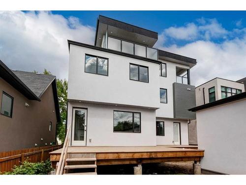 910 32 Street Nw, Calgary, AB - Outdoor With Exterior