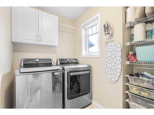 237 Kincora Glen Rise Nw, Calgary, AB - Indoor Photo Showing Laundry Room