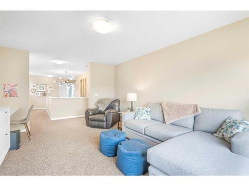 237 Kincora Glen Rise Nw, Calgary, AB - Indoor Photo Showing Living Room