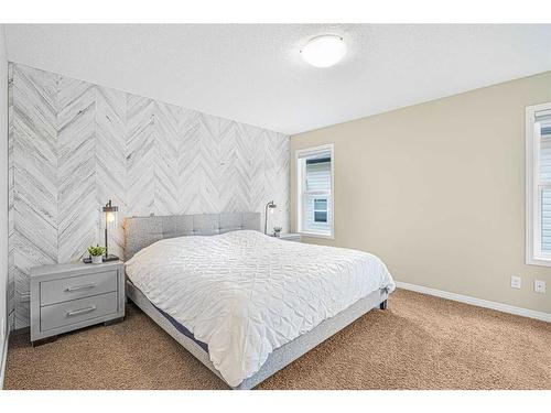 237 Kincora Glen Rise Nw, Calgary, AB - Indoor Photo Showing Bedroom