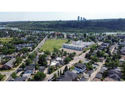 912 32 Street Nw, Calgary, AB - Outdoor With View