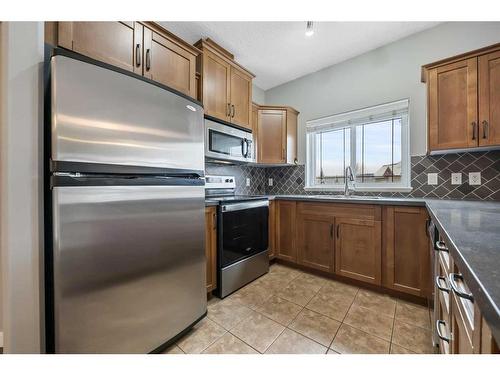 504-20 Discovery Ridge Close Sw, Calgary, AB - Indoor Photo Showing Kitchen