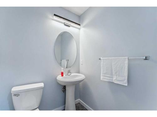 250 Luxstone Road Sw, Airdrie, AB - Indoor Photo Showing Bathroom