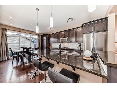 38 Auburn Crest Green Se, Calgary, AB - Indoor Photo Showing Kitchen With Stainless Steel Kitchen With Upgraded Kitchen