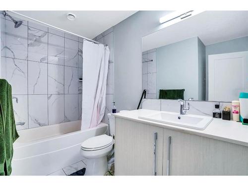 61 Red Embers Place Ne, Calgary, AB - Indoor Photo Showing Bathroom