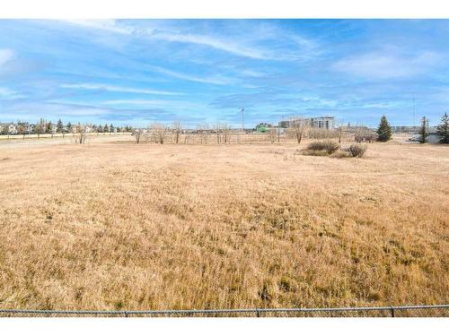 6-35 West Coach Manor Sw, Calgary, AB - Outdoor With View