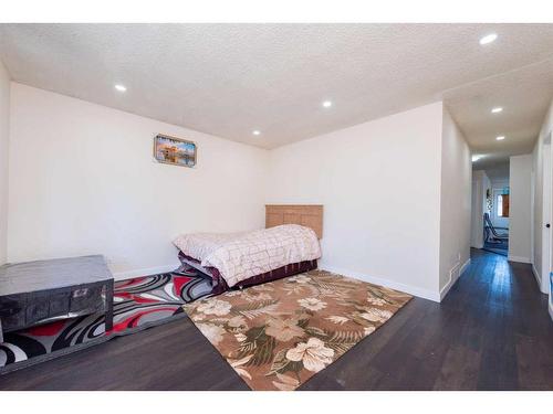 55 Falchurch Road Ne, Calgary, AB - Indoor