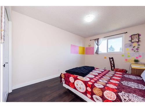 55 Falchurch Road Ne, Calgary, AB - Indoor Photo Showing Bedroom