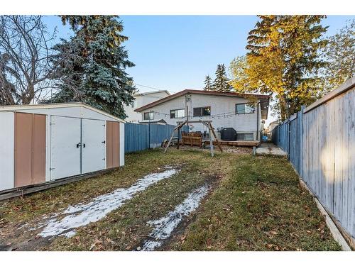 4624 81 Street Nw, Calgary, AB - Outdoor