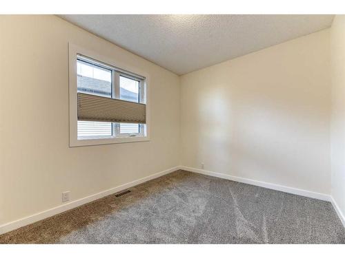 124 Chaparral Crescent Se, Calgary, AB - Indoor Photo Showing Other Room