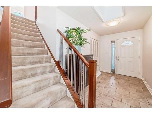 23 Lake Crimson Close, Calgary, AB - Indoor Photo Showing Other Room