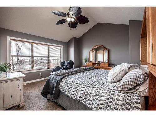 1518 High Park Drive Nw, High River, AB - Indoor Photo Showing Bedroom