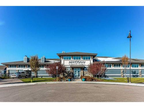 229 Mahogany Parade Se, Calgary, AB - Outdoor