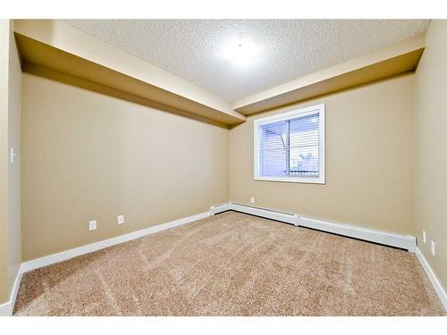 1214-81 Legacy Boulevard Se, Calgary, AB - Indoor Photo Showing Other Room