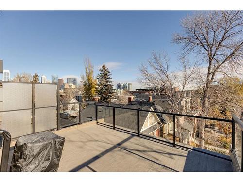 538 23 Avenue Sw, Calgary, AB - Outdoor With Balcony