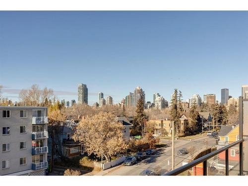 538 23 Avenue Sw, Calgary, AB - Outdoor With View